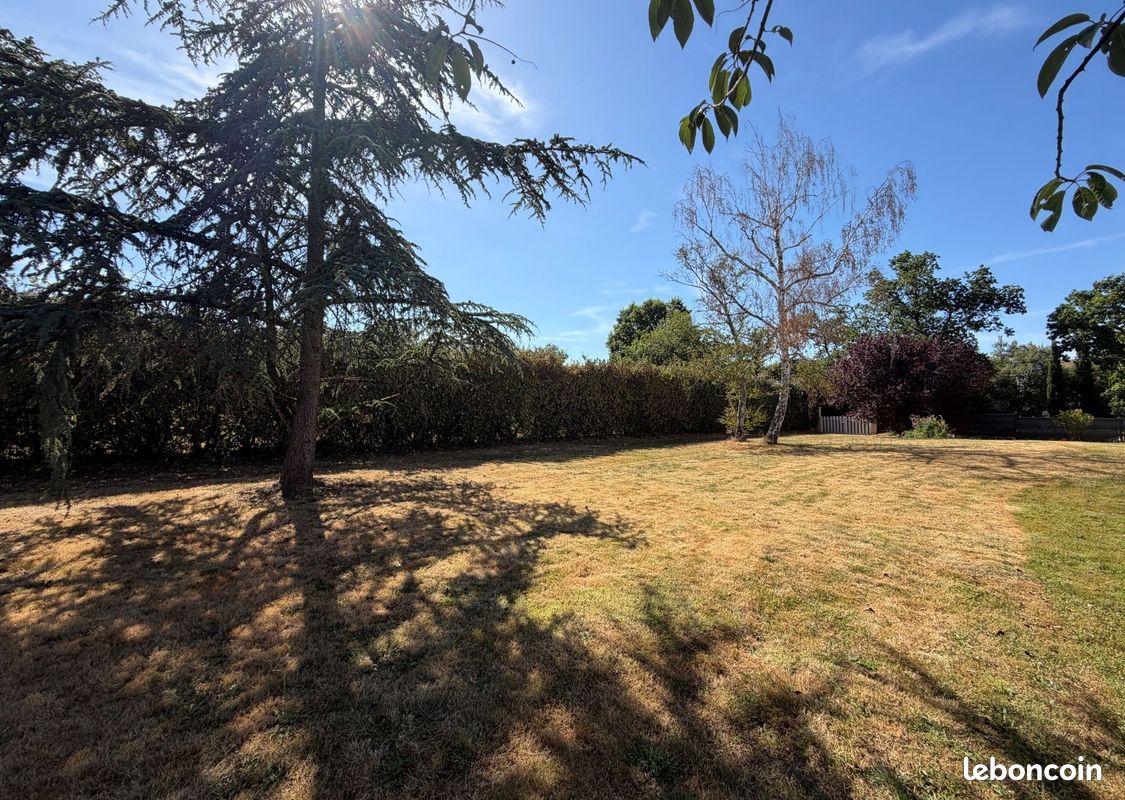 Terrain 608 m² · à Oudon · 608 m² · 101 500 €