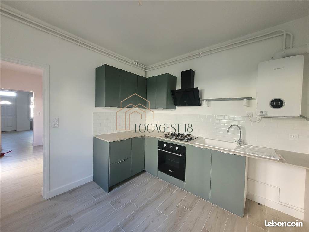 Maison 4 pièces 95 m² · à Bourges · 95 m² · 1 075 €/mois