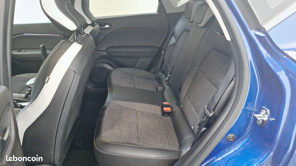 Renault captur tce 160 edc 21 intens (image 13)