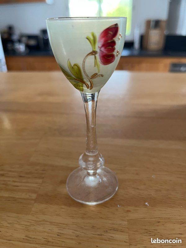 Verre ancien (image 1)