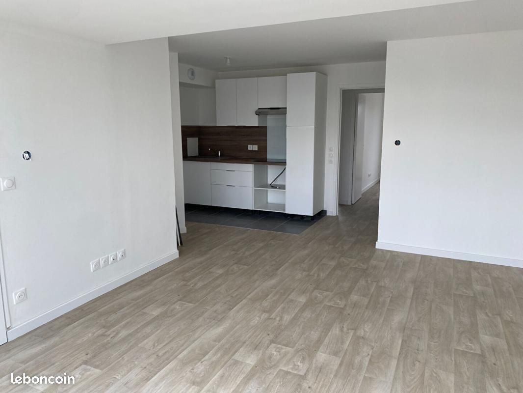 Appartement 3 pièces 52 m² · à Quincy-sous-Sénart · 52 m² · 1 003 €/mois