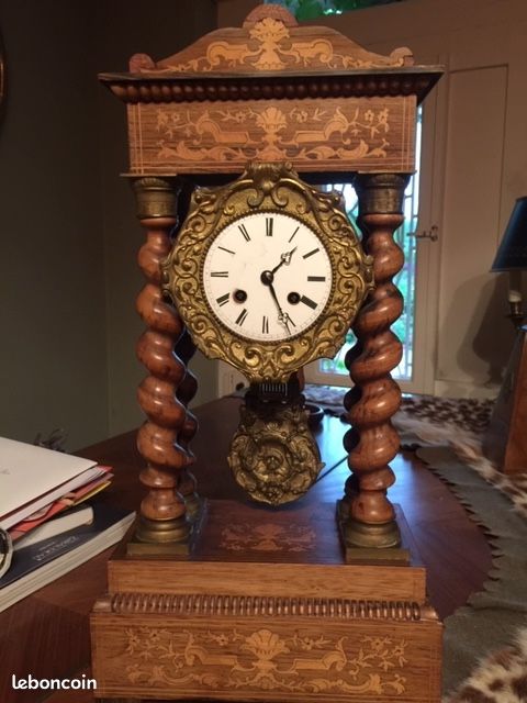 Pendule à portique XIXème (image 1)
