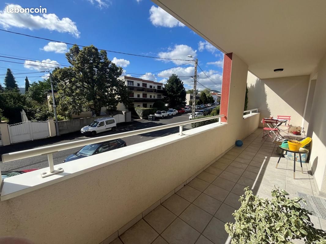 Appartement 3 pièces 84 m² · à Clermont-Ferrand · 84 m² · 930 €/mois