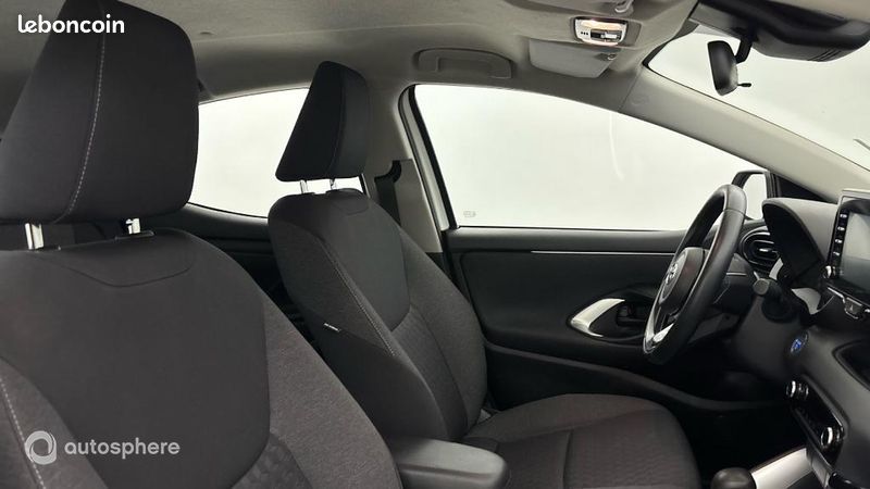 Toyota Yaris 116h Dynamic 5p MY22 (image 15)