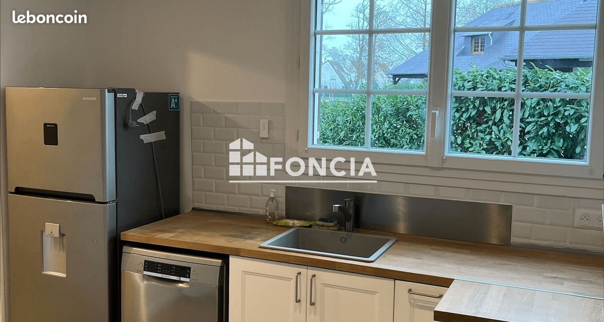 Maison 4 pièces 100 m² · à Breuillet · 100 m² · 1 350 €/mois
