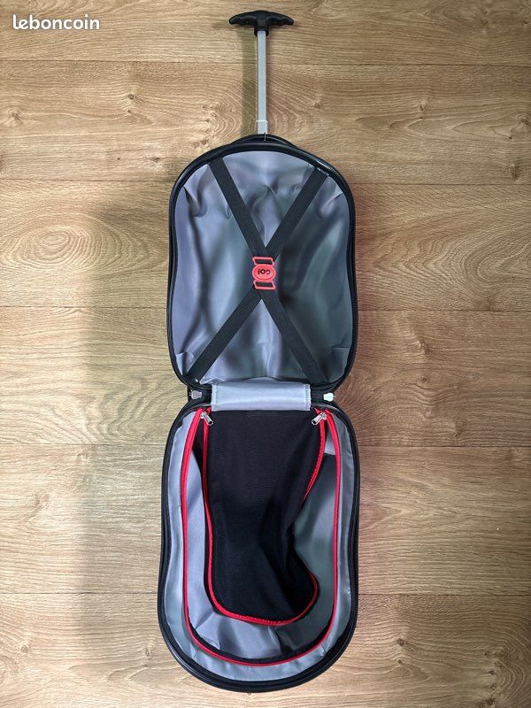 Valise enfant Ferrari (image 2)