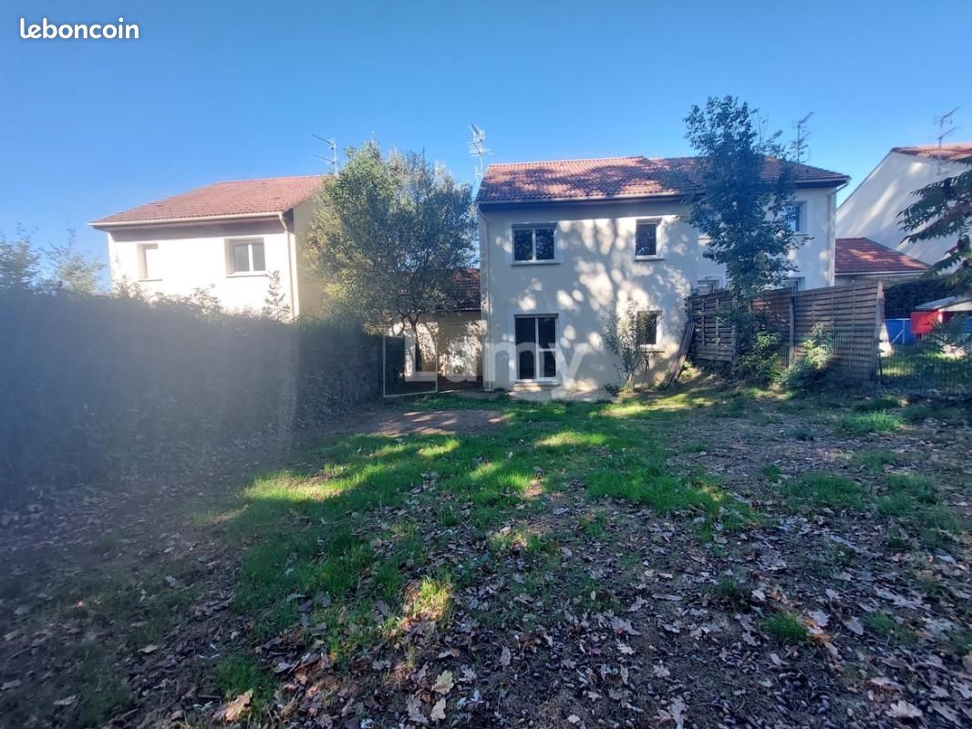 Maison 5 pièces 101 m² · à Couzeix · 101 m² · 906 €/mois