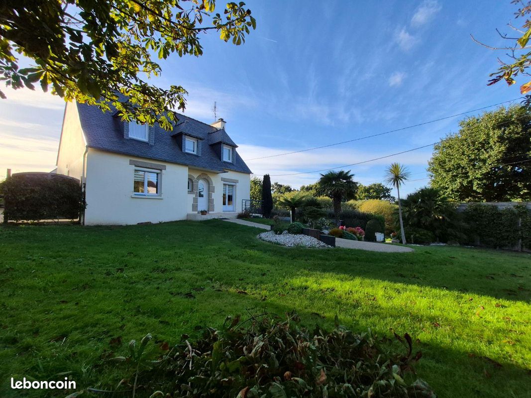Maison 6 pièces 117 m² · au Drennec · 117 m² · 291 700 €