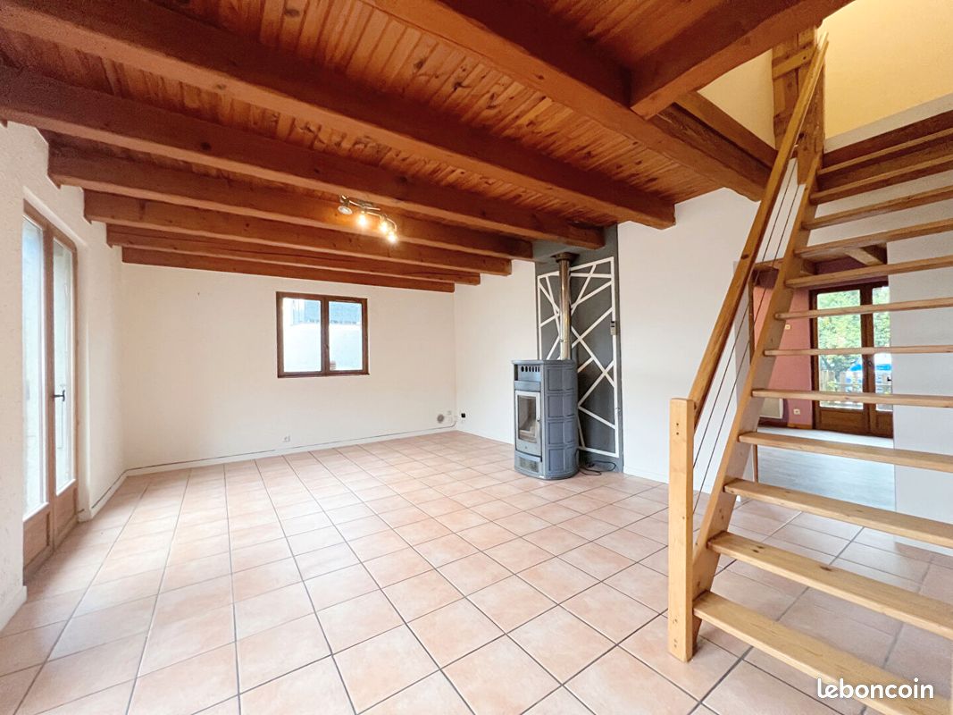 Maison 5 pièces 131 m² · à Marnaz · 131 m² · 250 000 €