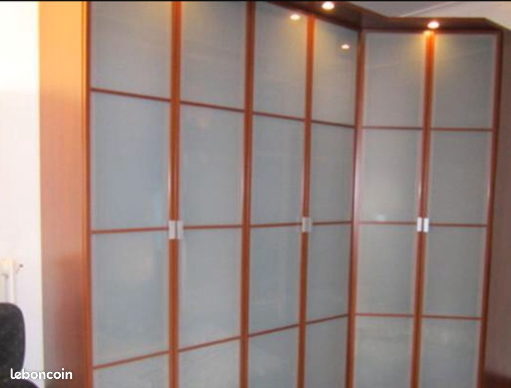 Recherche armoire dressing Hopen Ikea très bon état (image 1)