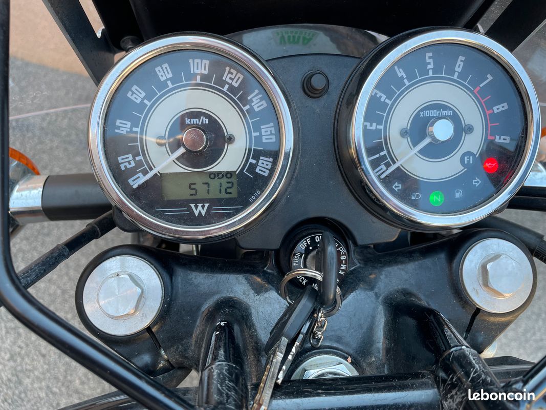 Kawasaki W800 Special Edition 2012 (image 3)