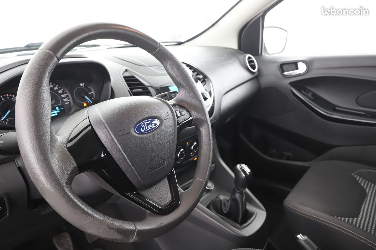 Ford Ka+ (2) 1.2 Ti-VCT Essential 5P 70 ch (image 6)