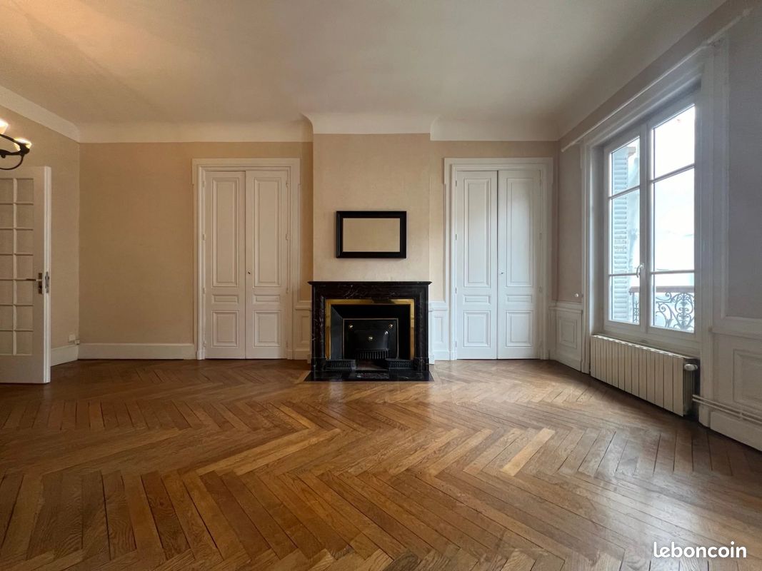 Appartement 2 pièces 85 m² · à Lyon · 85 m² · 1 413 €