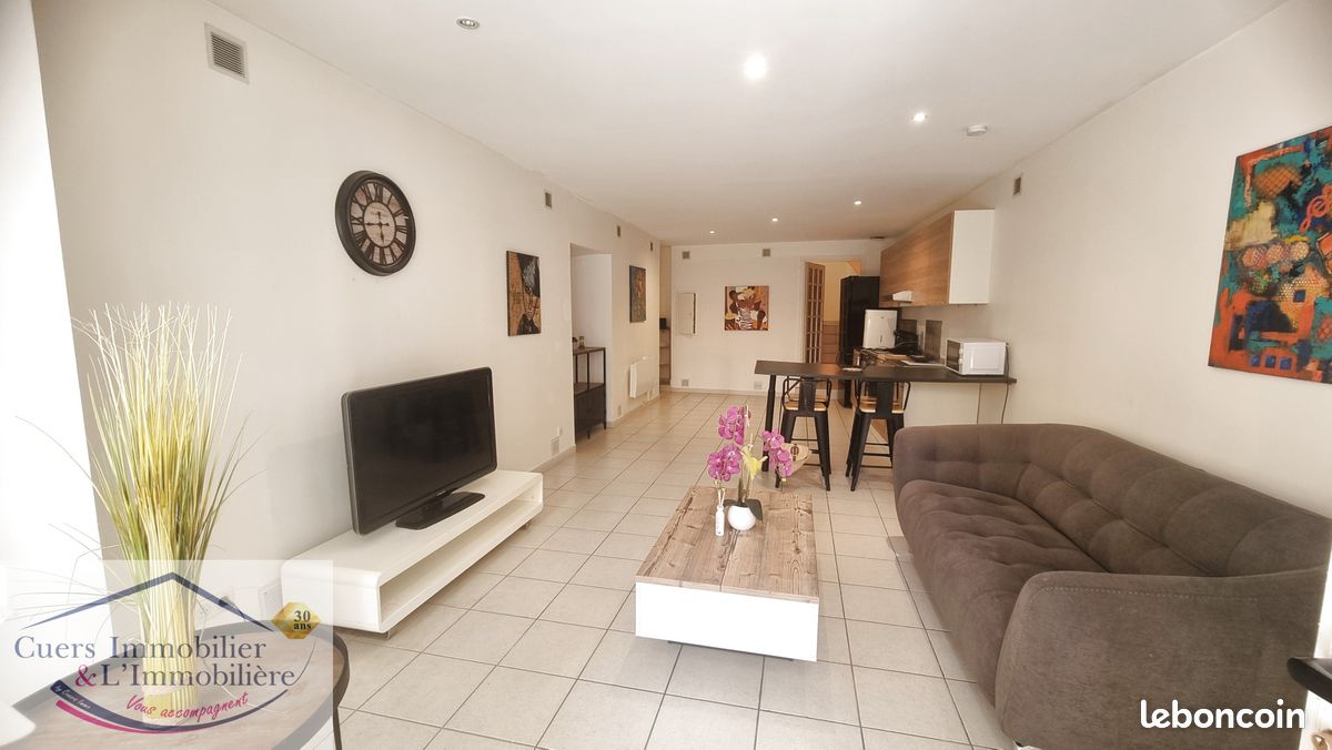 Appartement 3 pièces 67 m² · à Hyères · 67 m² · 137 000 €