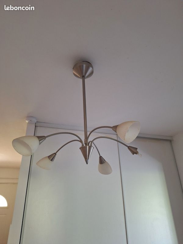 Lustre (image 2)