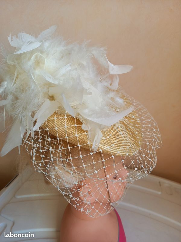 Chapeau De Paille Jamir Vert D'eau Avec Voilette Blanche - Biais Beige, Ruban, Occasion