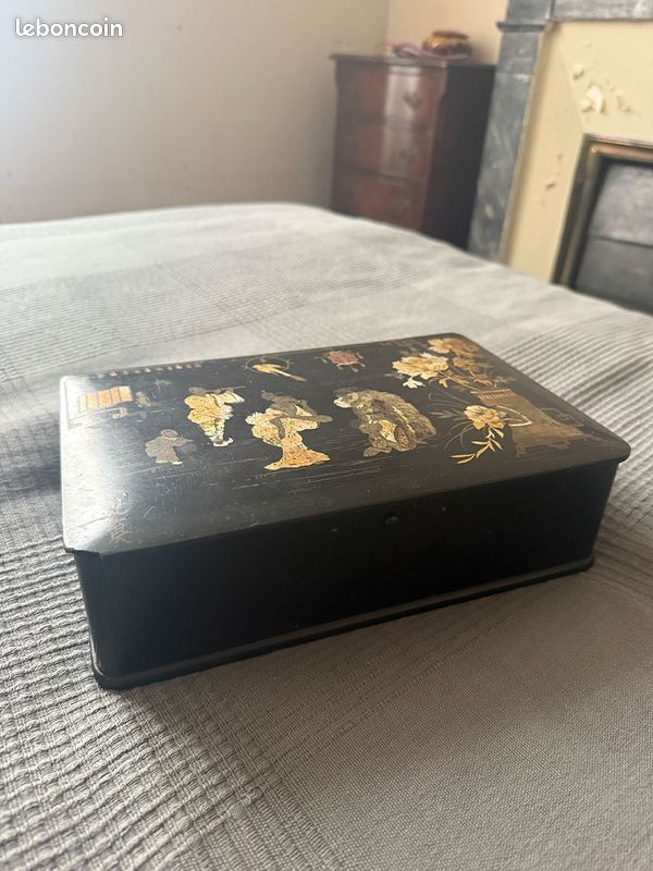 Plateau De Service Asiatique En Carton Bouilli – Multicolore, Vintage – Bon état