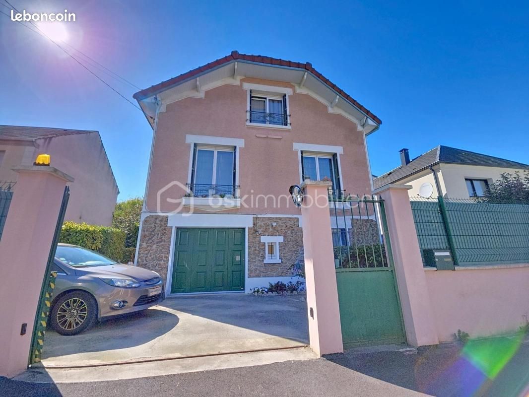Maison 5 pièces 127 m² · à Livry-Gargan · 127 m² · 350 000 €
