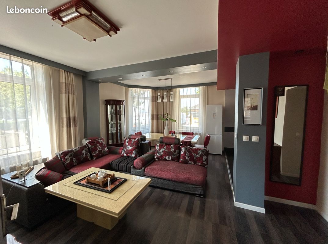 Appartement 3 pièces 60 m² · à Croix · 60 m² · 1 000 €