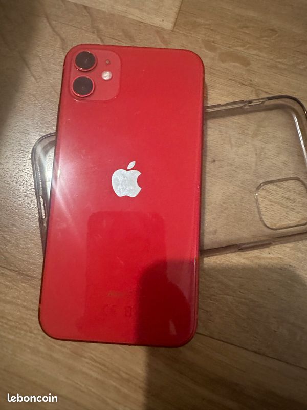 IPhone 11 rouge (image 7)