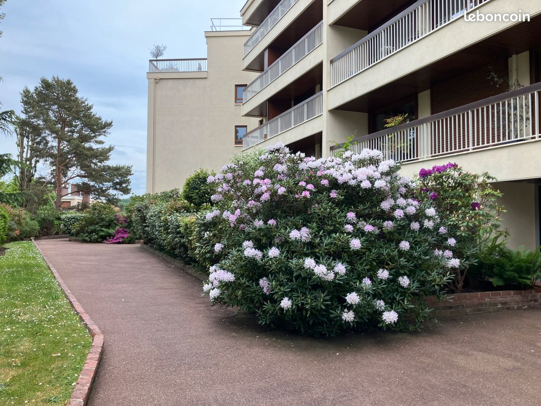 Appartement 1 pièce 23 m² · à Ville-d'Avray · 23,1 m² · 199 000 €