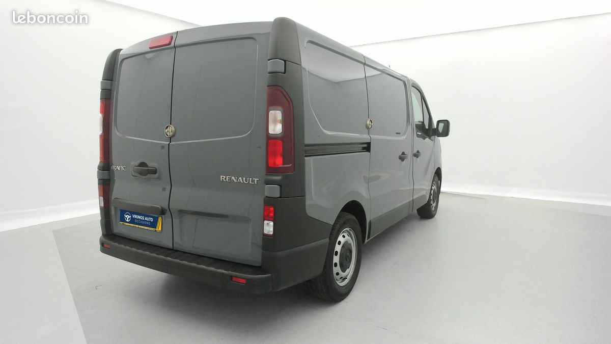 Renault trafic fgn l1h1 2800 kg blue dci 110 confort (image 5)