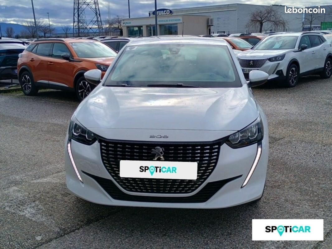 Peugeot 208 PureTech 100 S&S BVM6 Allure (image 18)