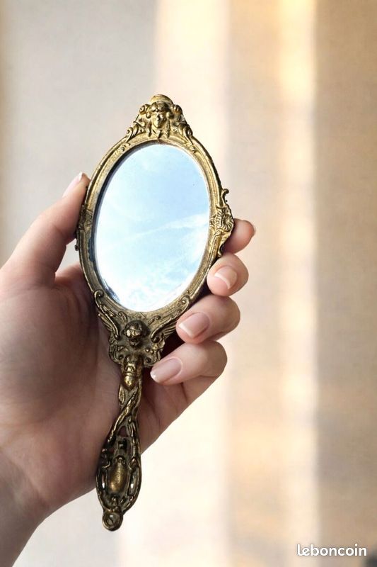 Miroir à Main Cadre Laiton Argenté Femme Liberty - Dimensions 11x25 Cm, Neuf