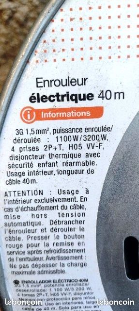Enrouleur spécial bricolage Bloc 4 prises 2P + T 50M