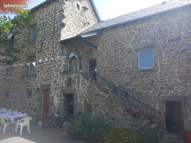Corp de ferme, Grange