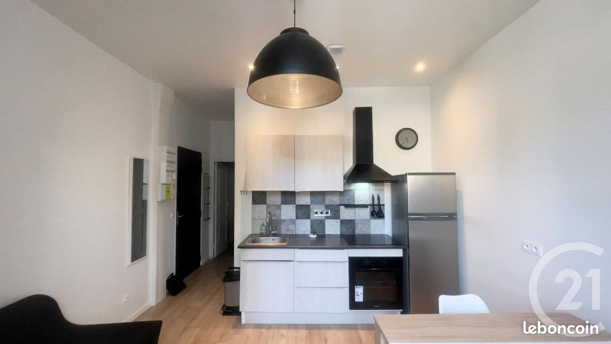 Appartement 2 pièces 28 m² · à Périgueux · 28 m² · 555 €