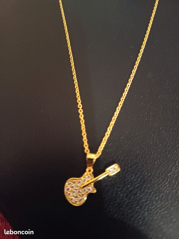Collier Guitare En Acier Doré - Neuf Avec étiquettes - Pendentif Original