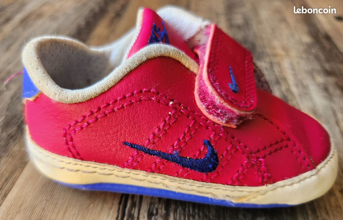 Nike Chaussure BÃ©bÃ© Fille 17 Basket Nike Bébé Fille Taille 17