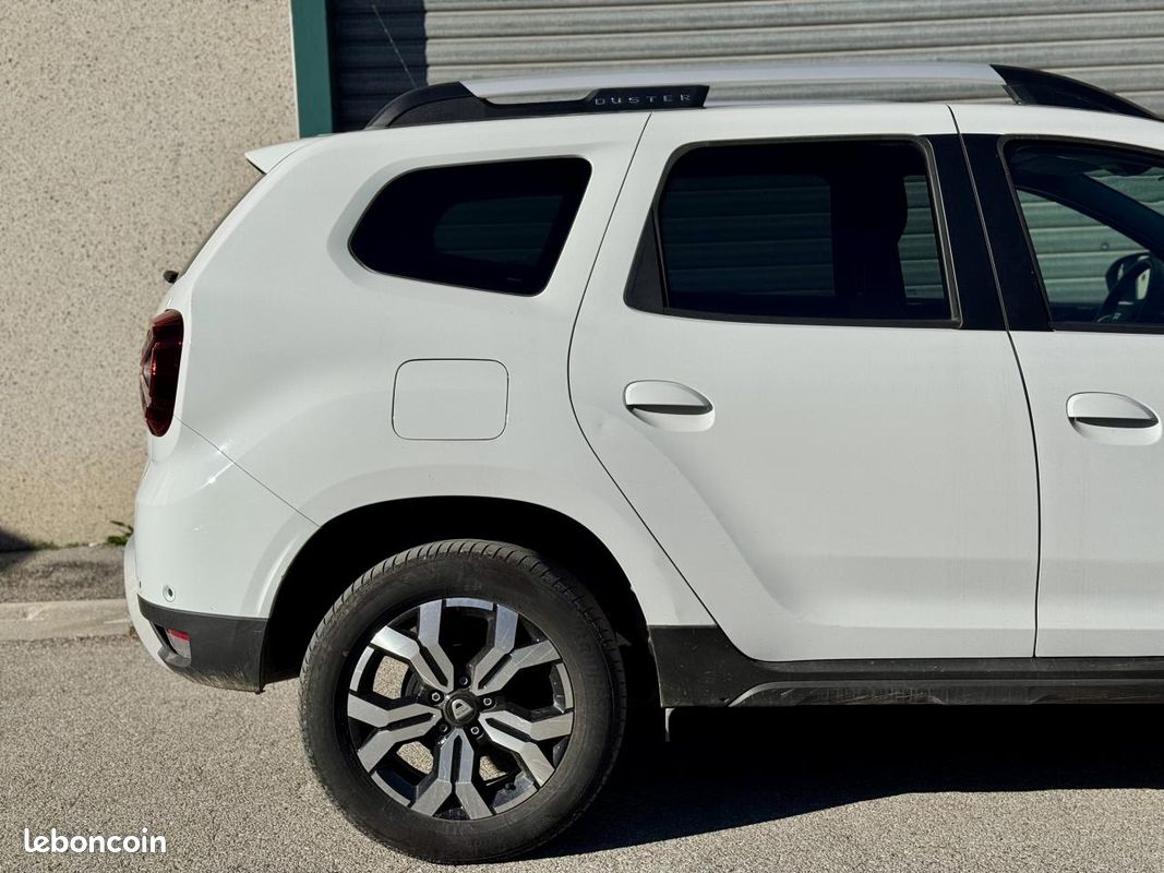 DACIA DUSTER 1.5 Blue dCi 115Ch Prestige (image 8)