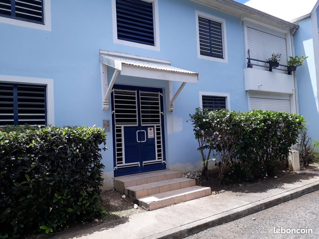 Appartement 3 pièces 80 m² · à Le Gosier · 80 m² · 1 250 €