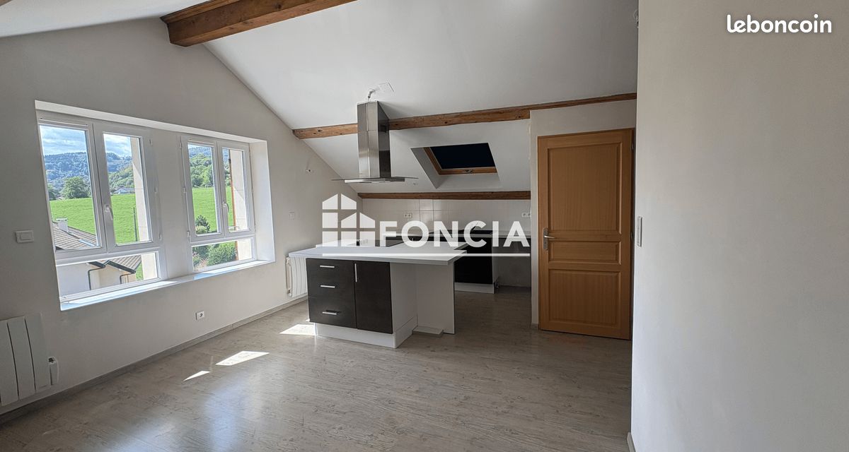 Appartement 3 pièces 45 m² · à Champfromier · 45 m² · 598 €/mois