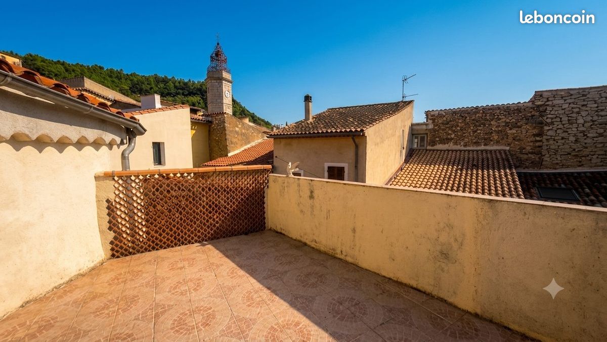 Maison 6 pièces 125 m² · à Gonfaron · 125 m² · 162 000 €