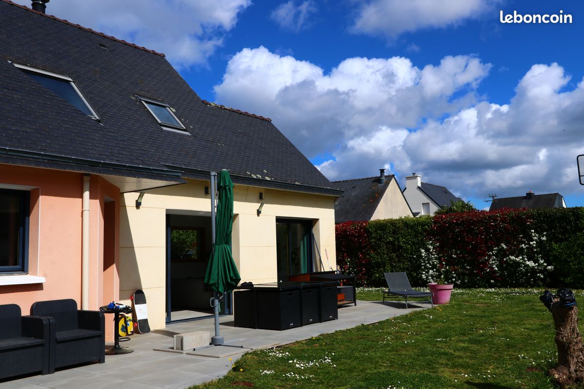Maison 5 pièces 107 m² · à Plumergat · 107 m² · 357 000 €