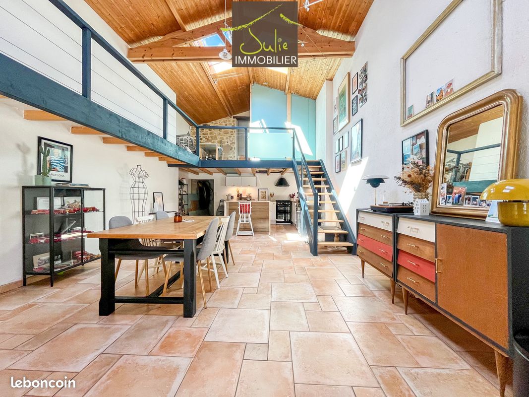 Maison de ville 5 pièces 136 m² - Bressuire 79300 (image principale 0)