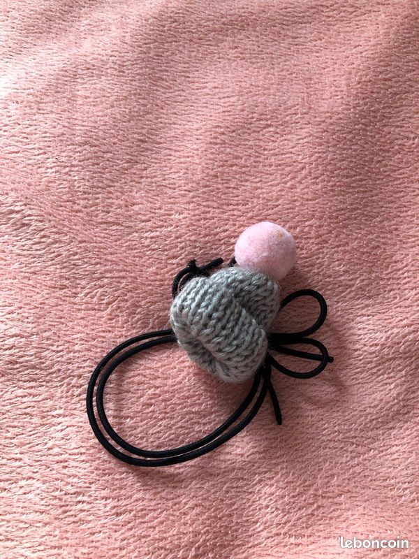 Un chouchou en forme de bonnet (image 1)