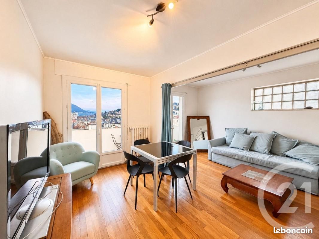 Appartement 2 pièces 69 m² · à Aix-les-Bains · 69 m² · 245 000 €