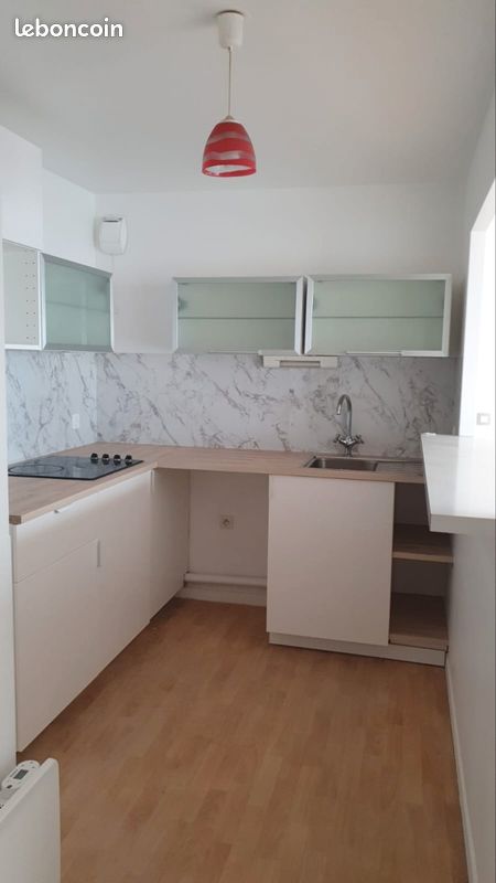 Appartement a louer combs-la-ville - 2 pièce(s) - 45 m2 - Surfyn