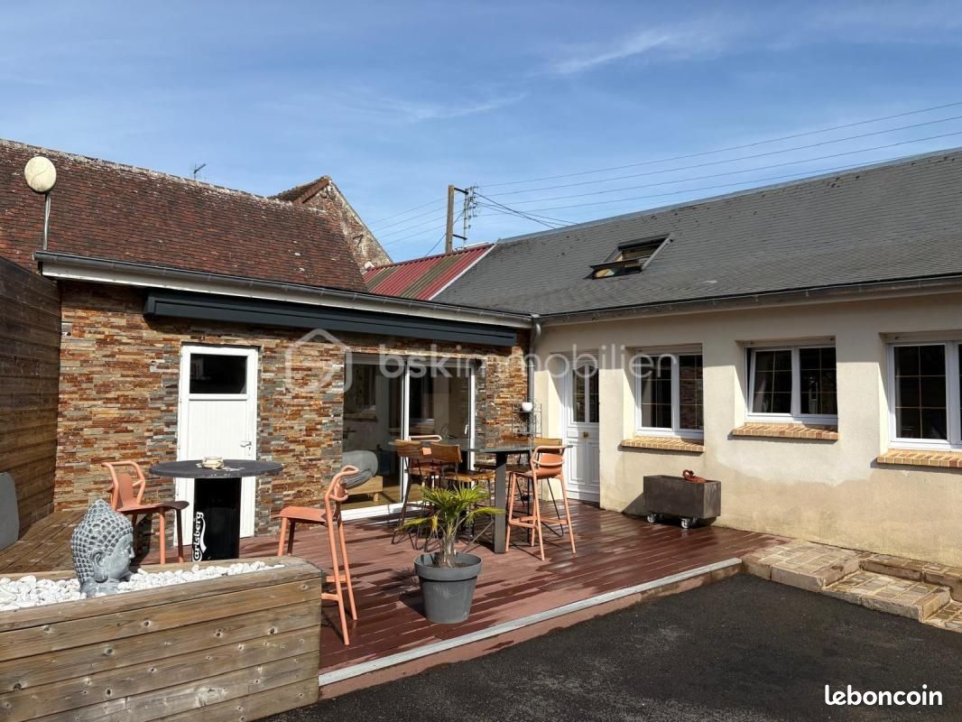 Maison 6 pièces 168 m² · à Clévilliers · 168 m² · 265 000 €