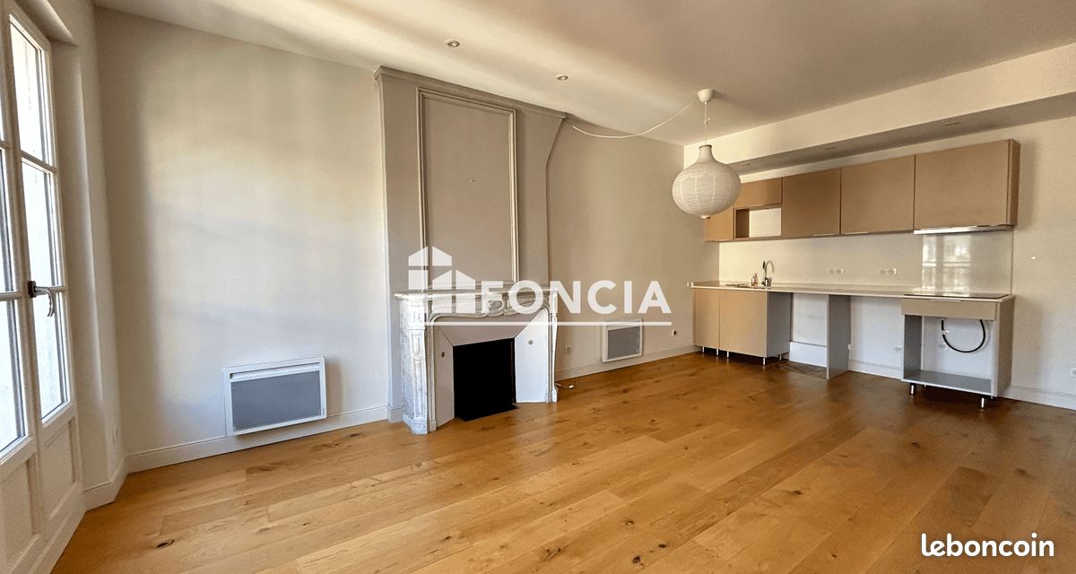 Appartement 3 pièces 59 m² · à Toulon · 59 m² · 864 €/mois