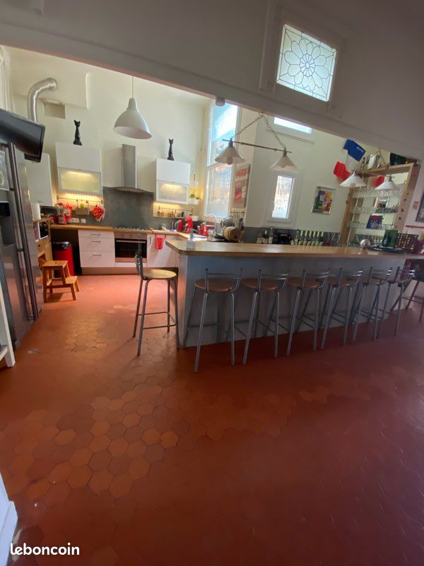 Grand appartement 150 m² (image 1)