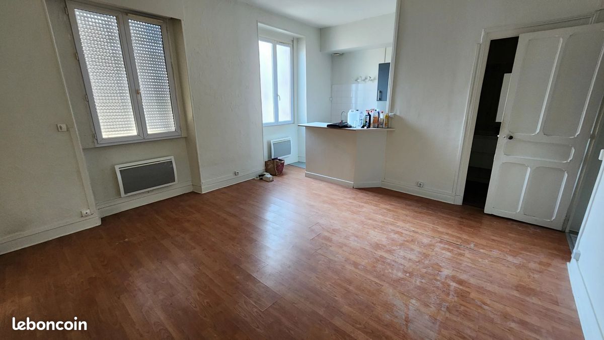 Appartement 1 pièce 32 m² · à Pau · 32 m² · 350 €