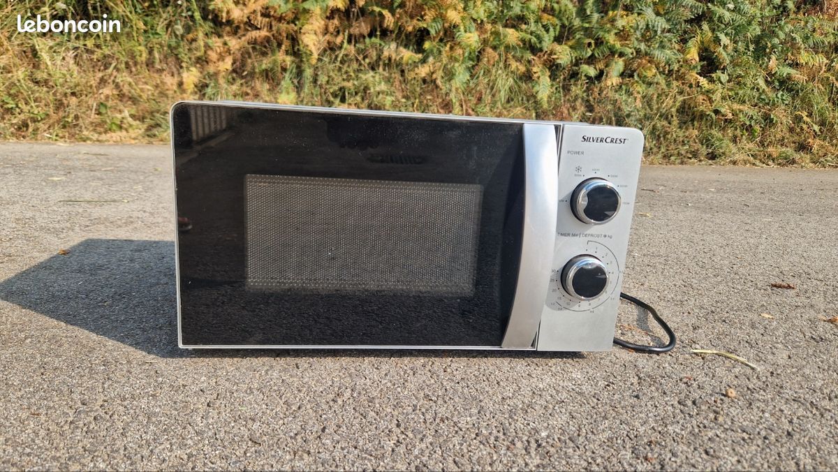 Micro ondes (image 1)
