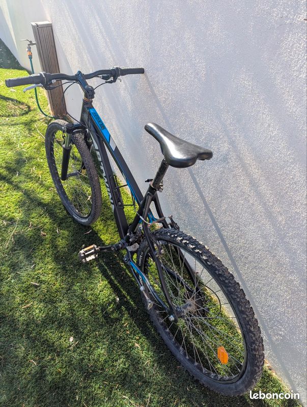 VTT Rockrider 340 Taille M - Homme, Cadre 55cm, Occasion
