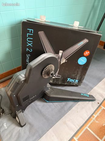 Home Trainer Tacx flux smart neuf Équipements vélos