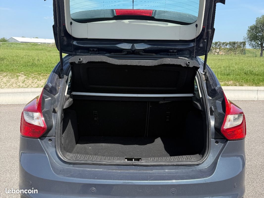 FORD FOCUS 1.6 TDCi 115 FAP SS Titanium (image 9)